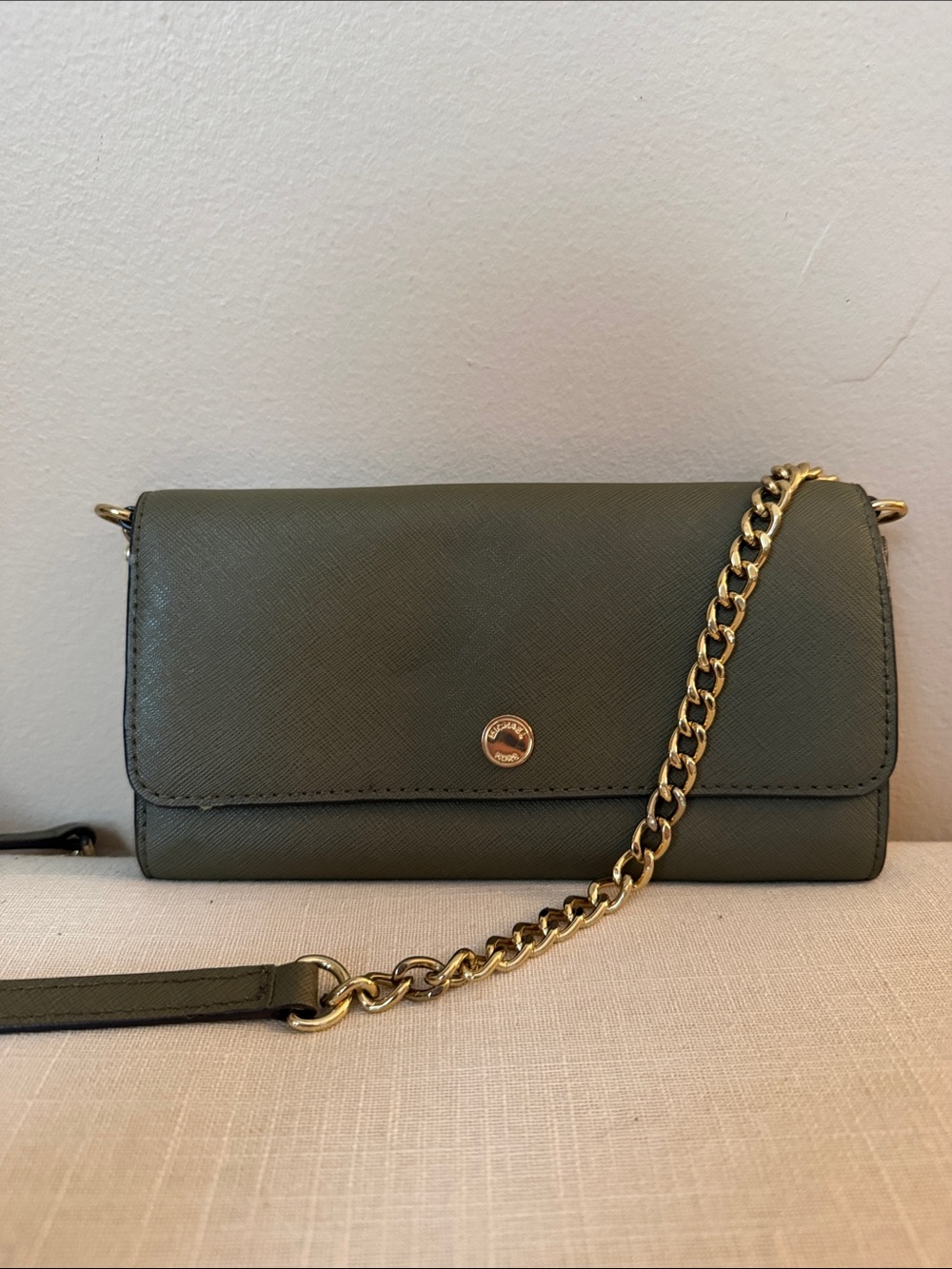 Michael Kors – Olive Green Chain Crossbody Wallet - Women's Bag